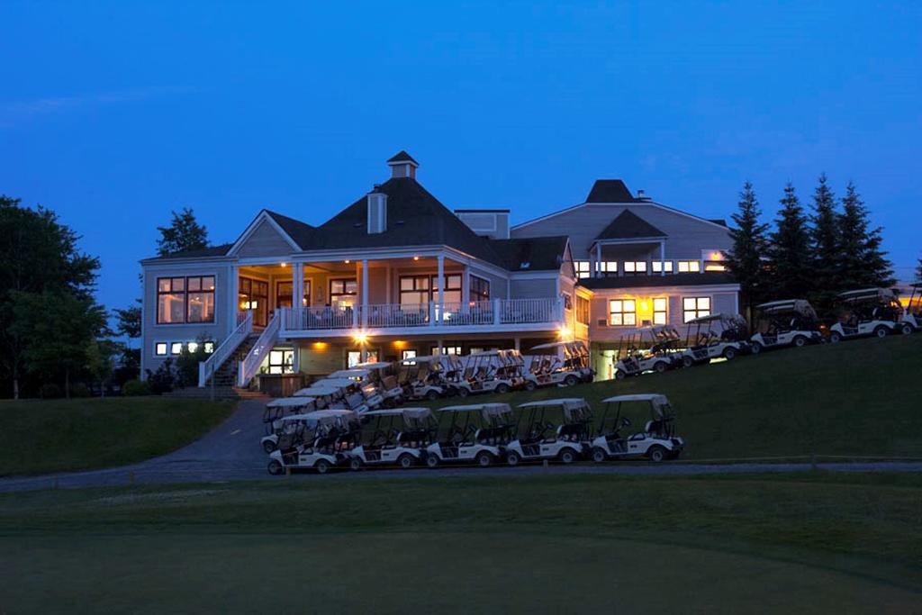 Manoir des Sables Hôtel&Golf Magog Extérieur photo