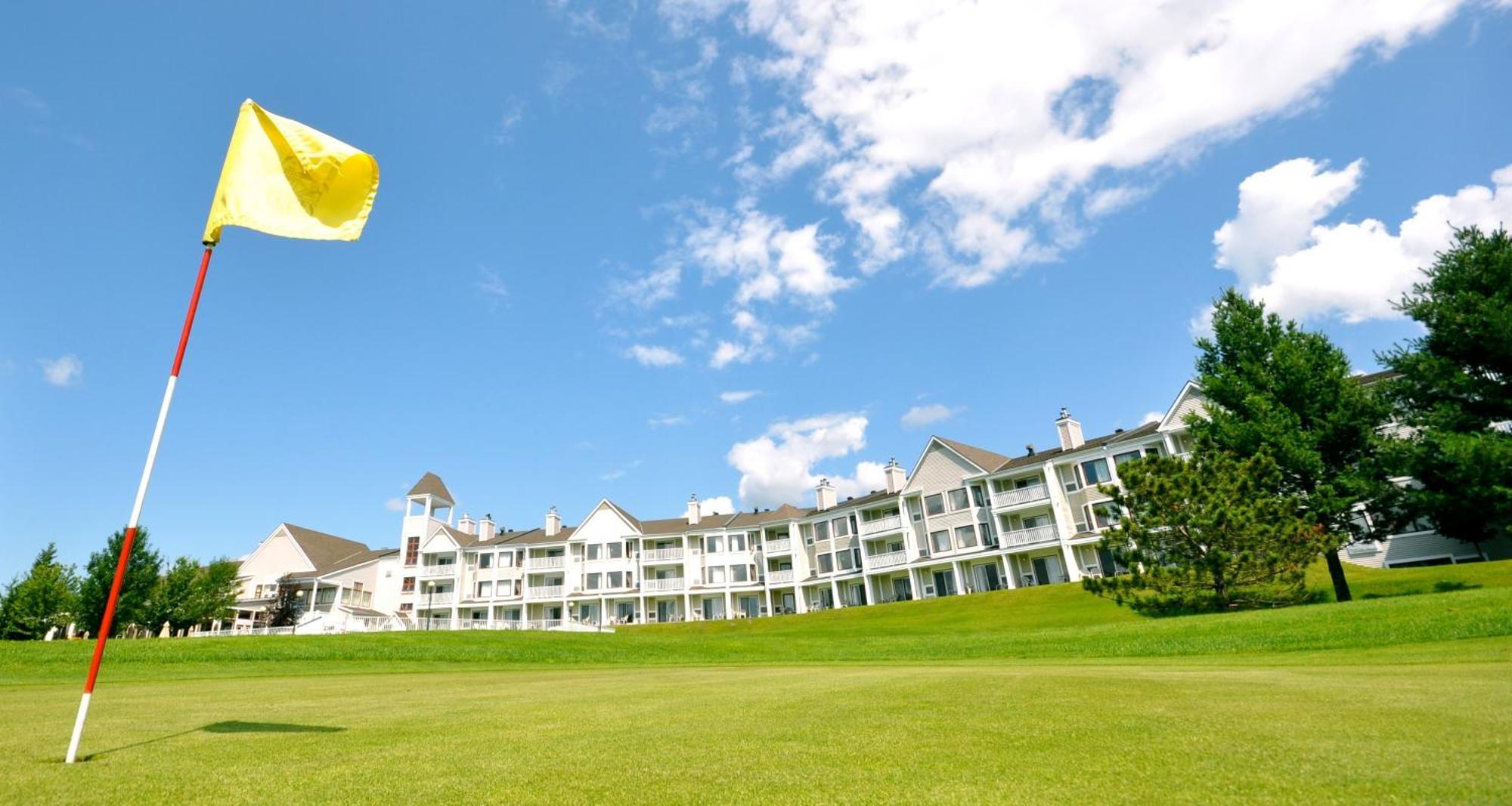 Manoir des Sables Hôtel&Golf Magog Extérieur photo